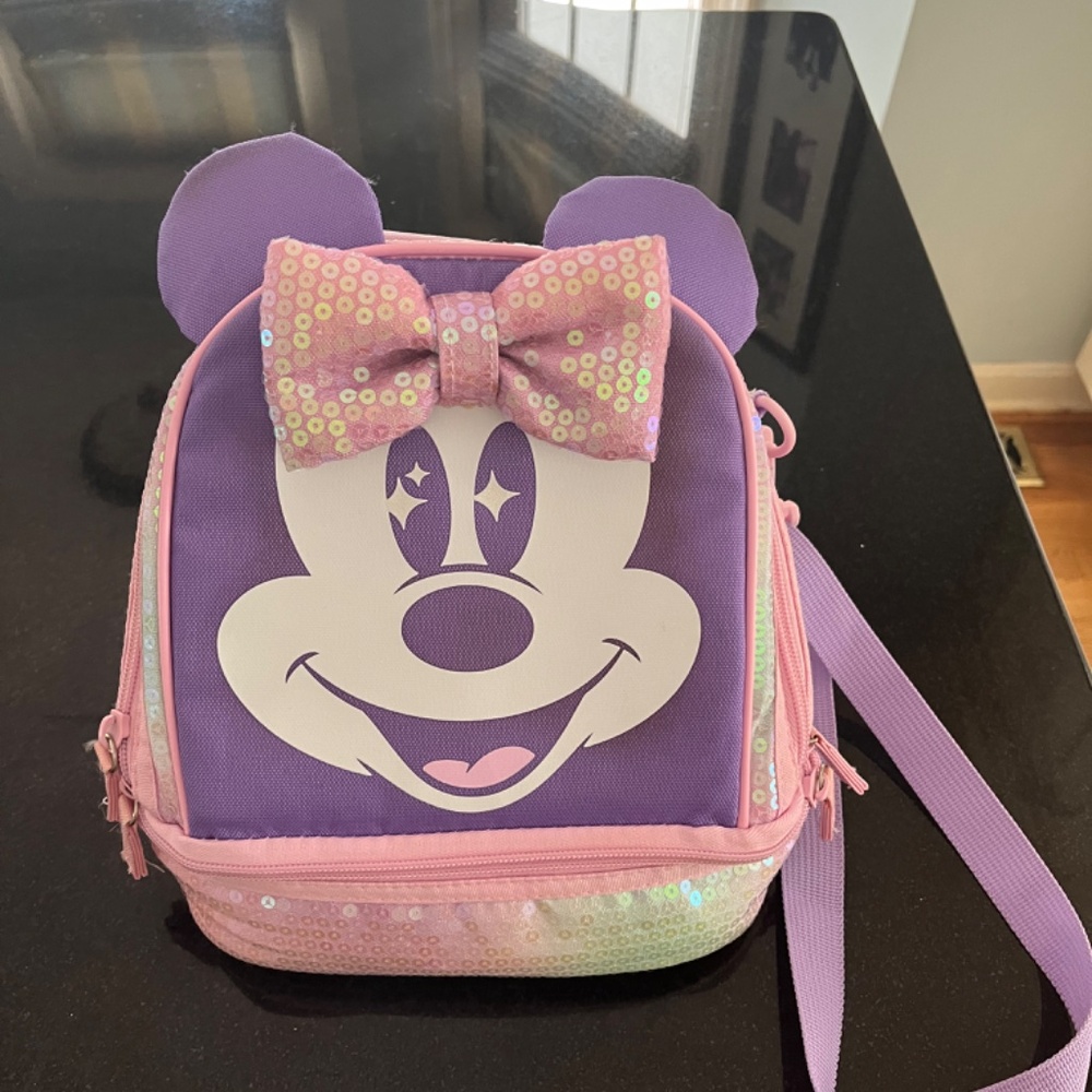 Minnie Mouse Lunch Carry On with sequins.